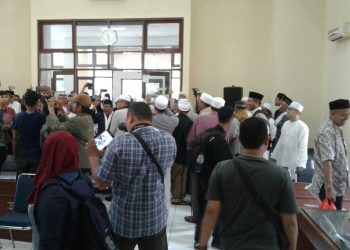Sidang HIZBUT TAHRIR berakhir GADUH