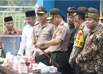 Makan Korban 112 Orang, Wakapolri Ancam Mutasi Anggotanya Bila Melindungi Peredaran Miras Oplosan