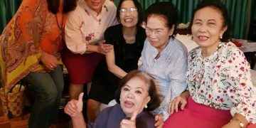 [ Foto ] Perayaan Ulang Tahun Yang Ke 90 Ny. Jenderal Maraden Panggabean