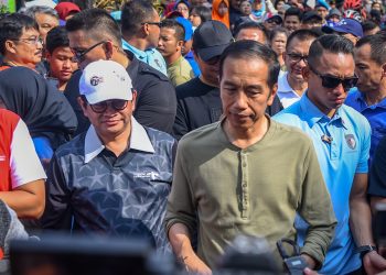 Jokowi Blusukan Ke Pasar Cihaurgeulis Bandung, Jokowi: Harga-harga Semua Sama, Stabil