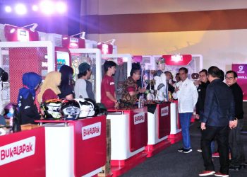 Minta Bantu UMKM, Presiden Jokowi: Jangan Sampai Produk ‘Online’ Dikuasai Luar Negeri