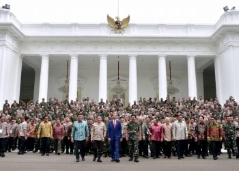 Presiden Jokowi Minta TNI-Polri Respons Revolusi Industri 4.0