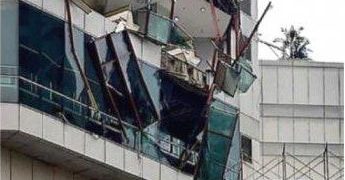 Terjadi Ledakan di Mal Taman Anggrek