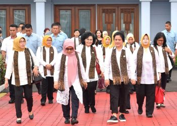 Ibu Negara Sosialisasikan IVA Test dalam Rangka Hari Kanker Internasional