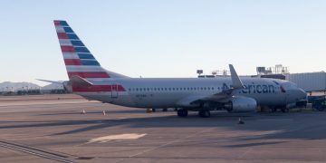 American Airlines Batalkan 90 Penerbangan Per Hari karena Boeing