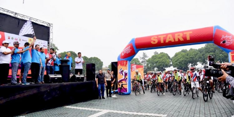 Bamsoet Buka Ardindo Gowes Tour De Bandung-Sumedang