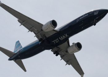 Saham Boeing Ambrol usai Umumkan Pangkas Produksi Pesawat