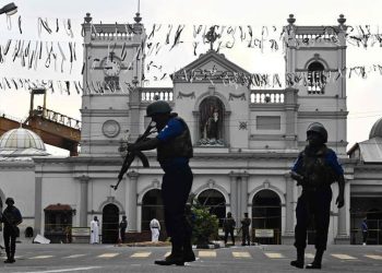 Sri Lanka Terjunkan Ribuan Tentara Buru Pelaku Bom Paskah