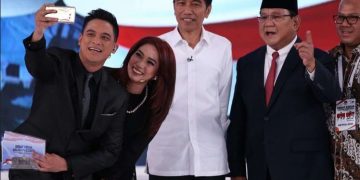 “Quick Count” Poltracking Data 61 Persen: Jokowi-Ma’ruf 55,83 Persen, Prabowo-Sandiaga 44,17 Persen
