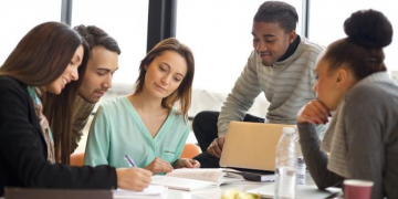 Ibu Rumah Tangga Ingin Bisnis Online, Tapi Bingung Mulai dari Mana? Ini Tipsnya