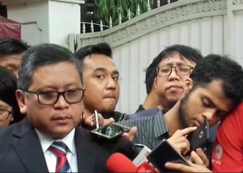 Hasto Kritik Karikatur Jokowi dan Pinokio di Media Massa