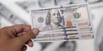 Data Manufaktur AS Angkat Rupiah ke Level Rp14.195 per Dolar