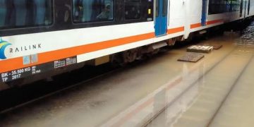 Rute KRL Jabodetabek yang Terdampak Banjir Jakarta
