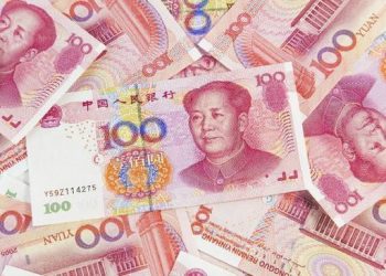 Cegah Corona, Bank China Semprot Desinfektan ke Uang Kertas