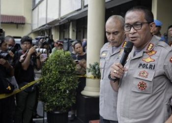 Polisi Buru Pembuat dan Penyebar Hoaks Corona