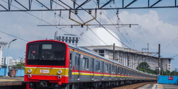 Jelang New Normal, PT KCI Batasi Lansia dan Balita Naik KRL