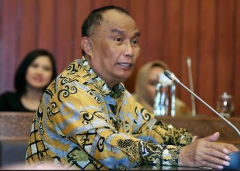 Effendi Sianipar DPR Minta Minta Polisi Tangkap Pelaku Penyerangan Kantor PWI Riau