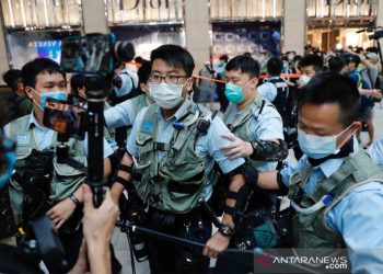 Hong Kong sangkal China masuki perairannya untuk tangkap 12 warga