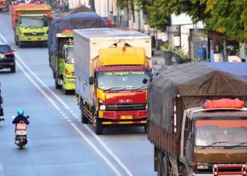 Kemenhub Batasi Angkutan Barang jelang Libur Panjang