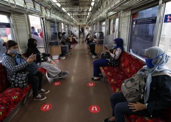 Jadwal KRL Normal Mulai Besok Seperti Sebelum Pandemi