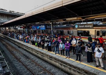 Penumpang Meningkat 5 Persen setelah Sepekan Operasional KRL Normal