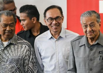 Muhyiddin Yassin Jadi PM Malaysia, Mahathir Mohamad Melawan