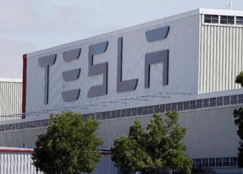 Tesla Hapus Divisi PR, Putus Komunikasi dengan Wartawan