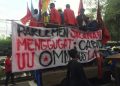 [FOTO] Sejumlah OKP Demo Tuntut Batalkan Omnibus Law Cipta Kerja