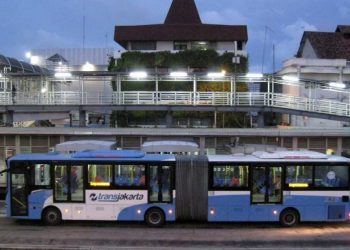 Demo Tolak Omnibus Law Hari Ini, TransJakarta Alihkan Rute