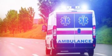 DPR Minta Polisi Tindak Pengguna Ambulans Suplai Batu Pedemo