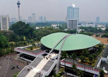 18 Anggota DPR Positif Covid-19, Reses Dipercepat