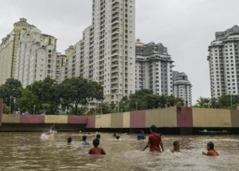 DPRD DKI: Pemprov Utamakan Bangun Jalan, Drainase Diabaikan