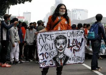 Bawa Petasan, Seseorang Diduga Penyusup Demo Ditangkap Polisi