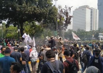 Mahasiswa Kembali Demo Tolak UU Cipta kerja di Hari Sumpah Pemuda