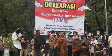 Respons Spanduk, KAMI Bantah Tunggangi Demo Omnibus Law
