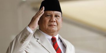 Prabowo Sentil Pejabat RI: Depan Siap, Belakang Cari Alasan