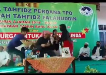 Sidang Perdana Kasus Penusukan Syekh Ali Jaber, Pelaku Didakwa dengan 6 Pasal Berlapis