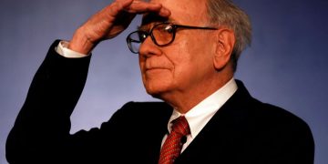 Warren Buffett Si Investor Ulung Borong 4 Saham Raksasa Farmasi