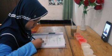 Dilema Belajar Daring, Kenali Tanda Depresi Pada Anak