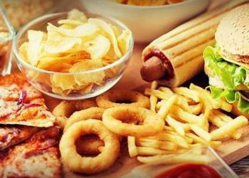 Ingin Sehat, Hindari Makanan Penyebab Hipertensi Berikut!