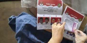 Bawaslu Medan Diminta Usut Foto Gelap Akhyar di Surat Suara
