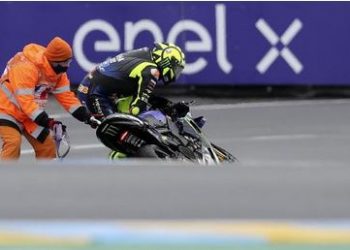 Rossi Terjatuh di FP2 MotoGP Portugal: Trek Sangat Sulit