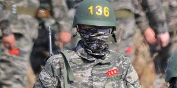 Parlemen Korsel Setuju Bahas Tunda Wajib Militer Idol