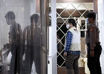 KPK Sita Uang Rp 4 Miliar dan 8 Sepeda dari Rumah Dinas Edhy Prabowo