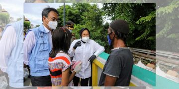 Blusukan Hari Pertama Mensos Risma, Dialog dengan Pemulung dan Janji Carikan Rumah