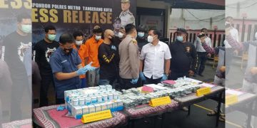 Polsek Cipondoh Tangkap 2 Kurir 48.000 Butir Obat Terlarang