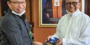 Wakil Ketua PN Subang, Derman P Nababan Terpilih Sebagai Tokoh Inspiratif 2020