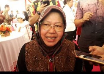 Jokowi Dikabarkan Panggil Kandidat Menteri, Risma Sudah di Jakarta