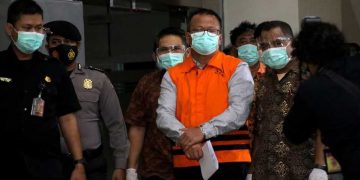 Edhy Prabowo Diduga Gunakan Uang Suap Ekspor Lobster untuk Bagi-bagi Mobil