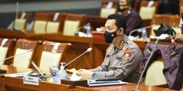 Listyo Sigit Prabowo Janji Selesaikan Kasus Besar di 100 Hari Pertama Menjabat